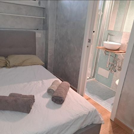 Hotel Just To Sleep Bari Exterior foto